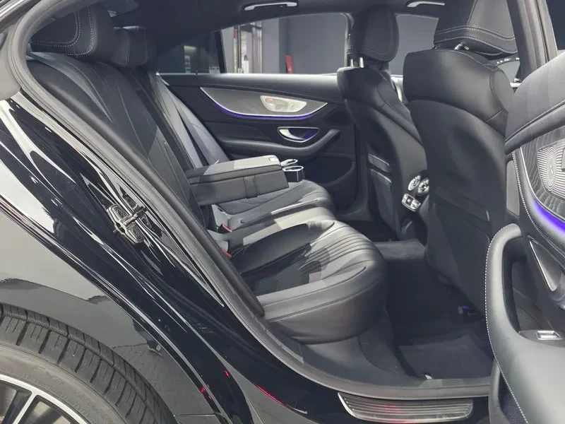 Mercedes-Benz CLS 450 4Matic Amg Line, снимка 12 - Автомобили и джипове - 55952067