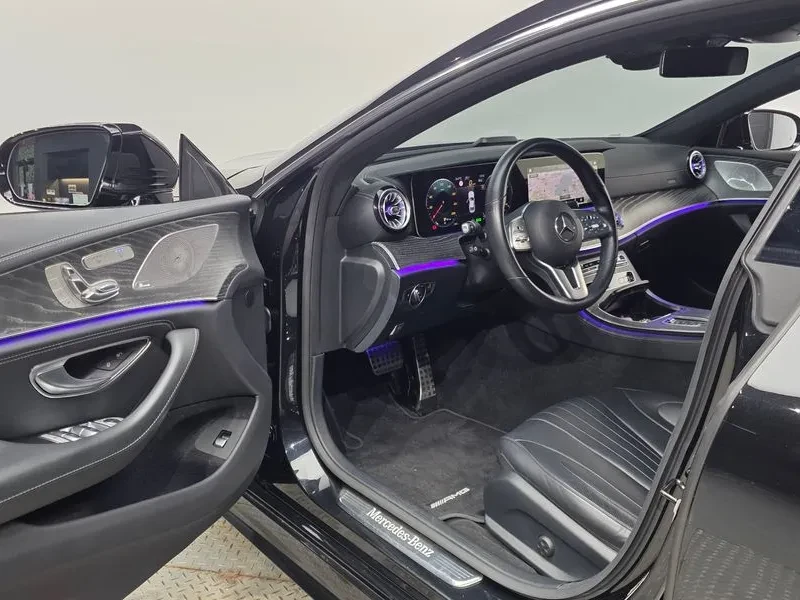 Mercedes-Benz CLS 450 4Matic Amg Line, снимка 10 - Автомобили и джипове - 55952067