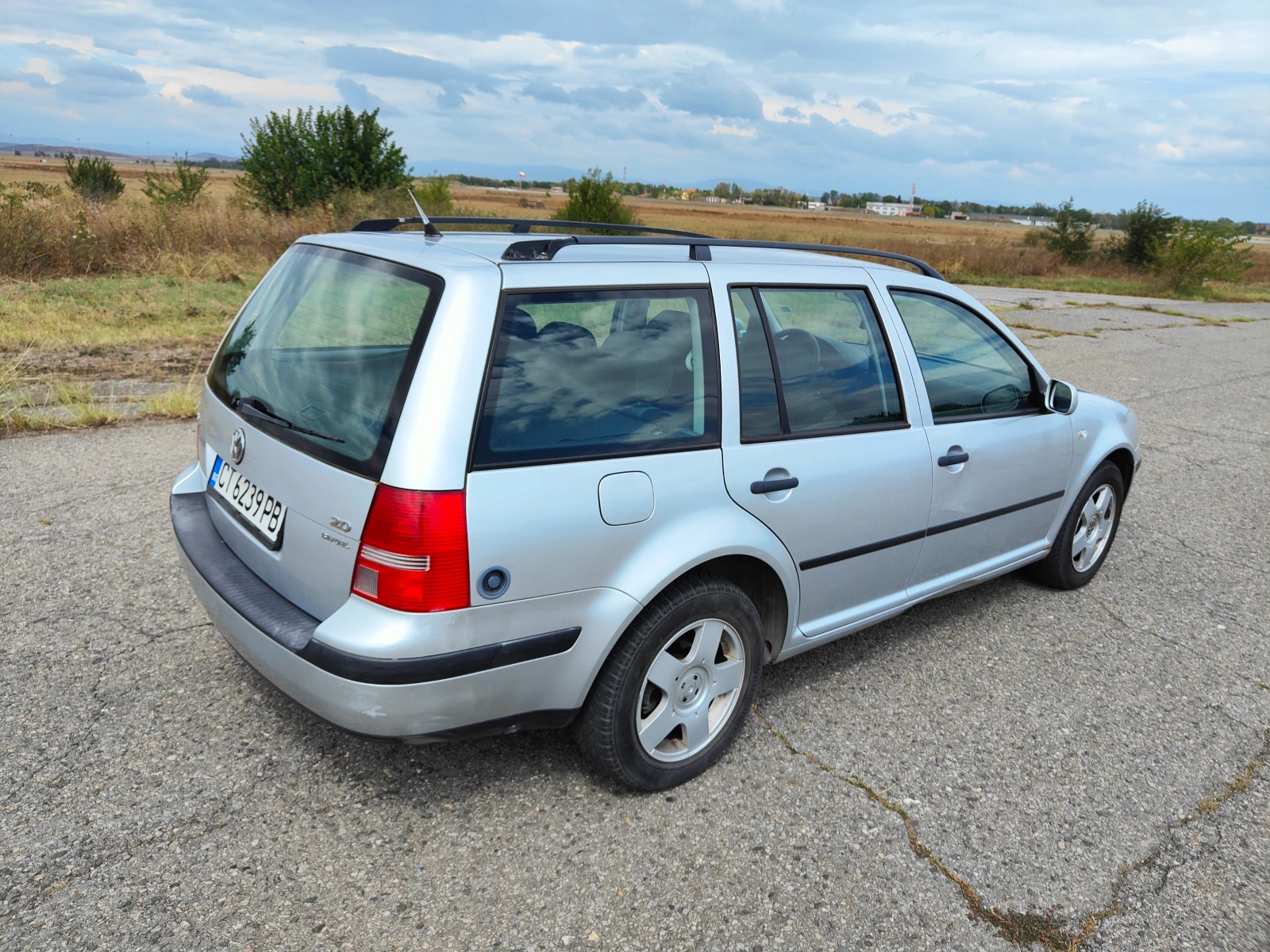 VW Golf 1J5 - изображение 5