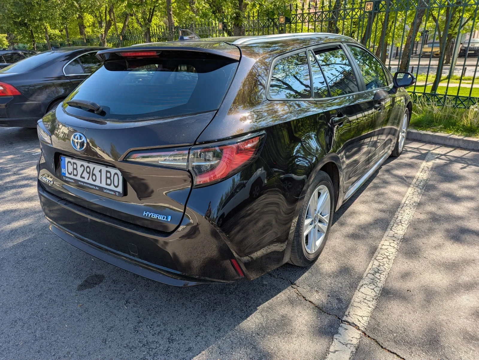 Toyota Corolla 1.8 Touring Sports Hybrid Comfort - изображение 2