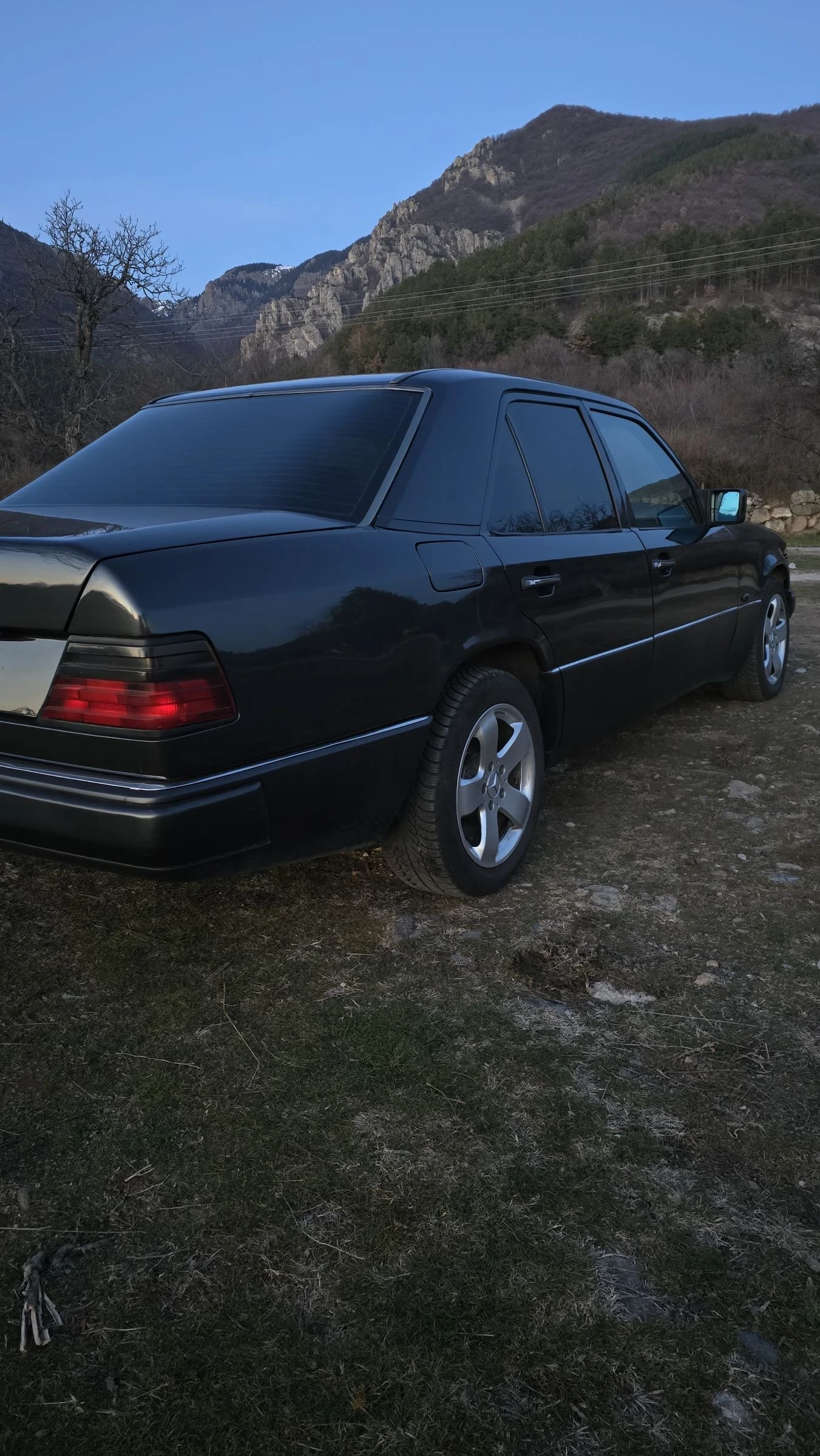Mercedes-Benz 124 250 TurboDiesel - изображение 4