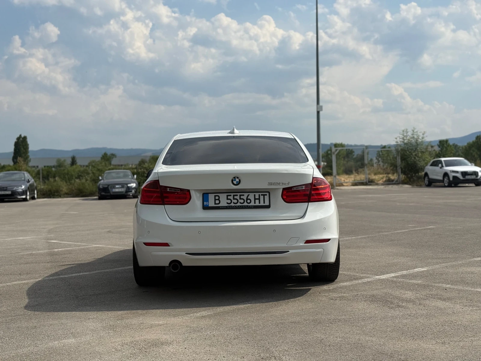 BMW 320 F30 Sport / Twin Power Turbo / HUD / Автомат  - изображение 5