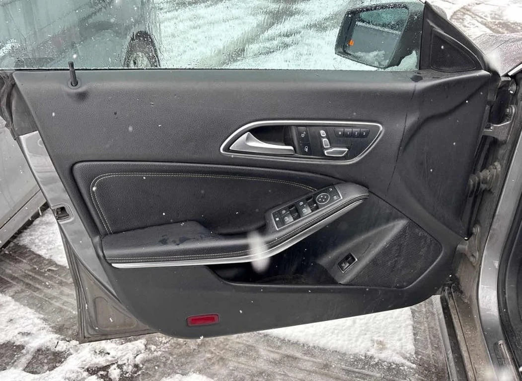 Mercedes-Benz CLA 250 * CARFAX * БЕЗ ПЪРВОНАЧАЛНА ВНОСКА - изображение 10