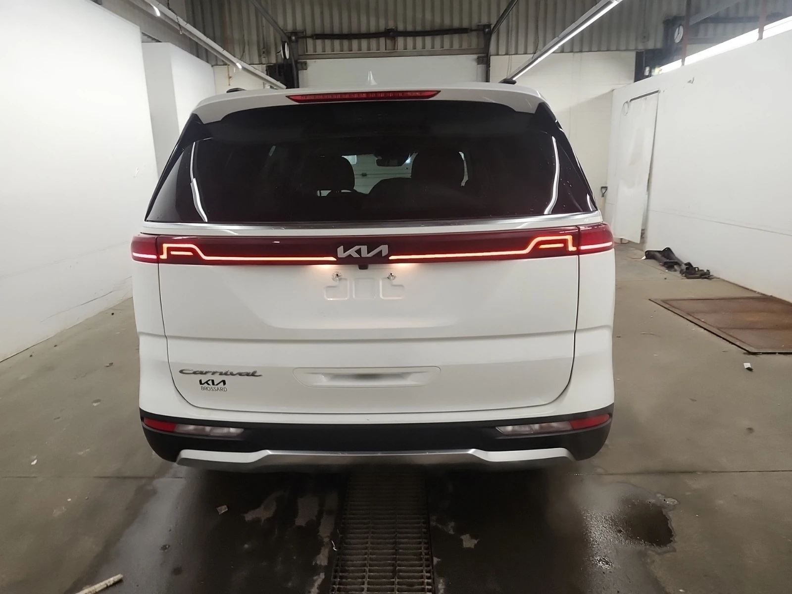 Kia Carnival * * CARFAX * * ���� ������ * *  | Mobile.bg � ����������� 6