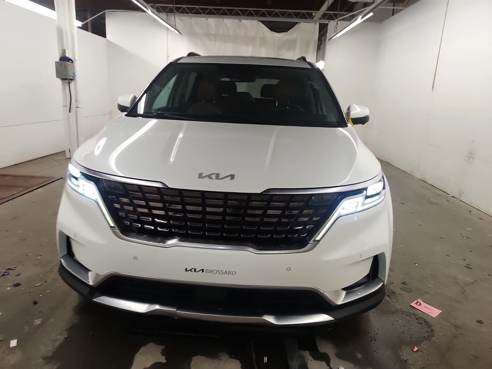 Kia Carnival * * CARFAX * * ���� ������ * *  | Mobile.bg � ����������� 1