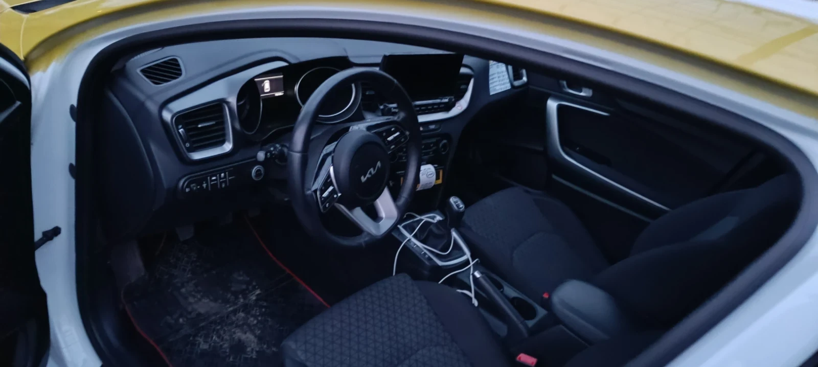 Kia Ceed 1.5 - изображение 6