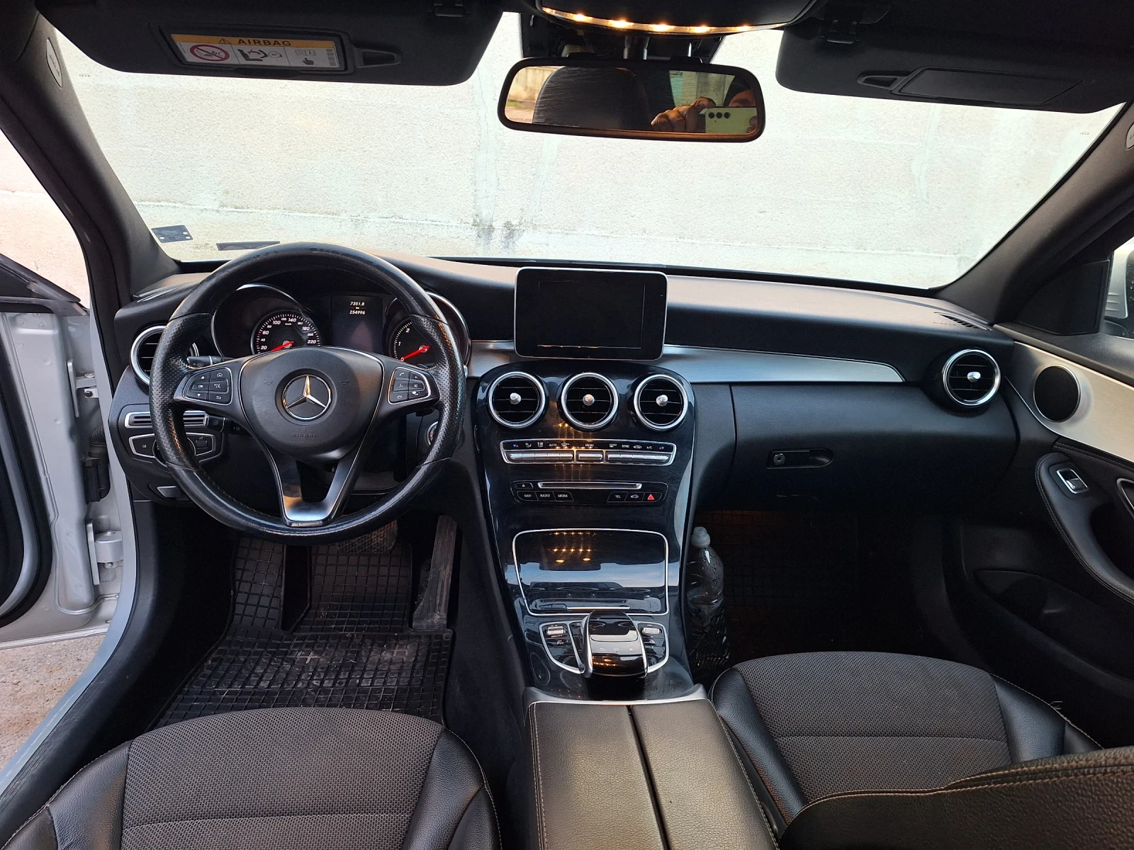 Mercedes-Benz C 220  - изображение 6