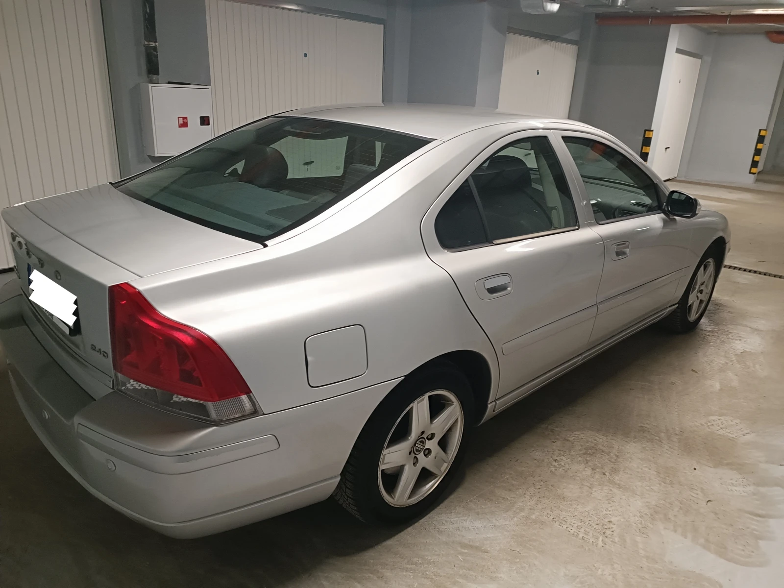 Volvo S60, снимка 10 - Автомобили и джипове - 53880663