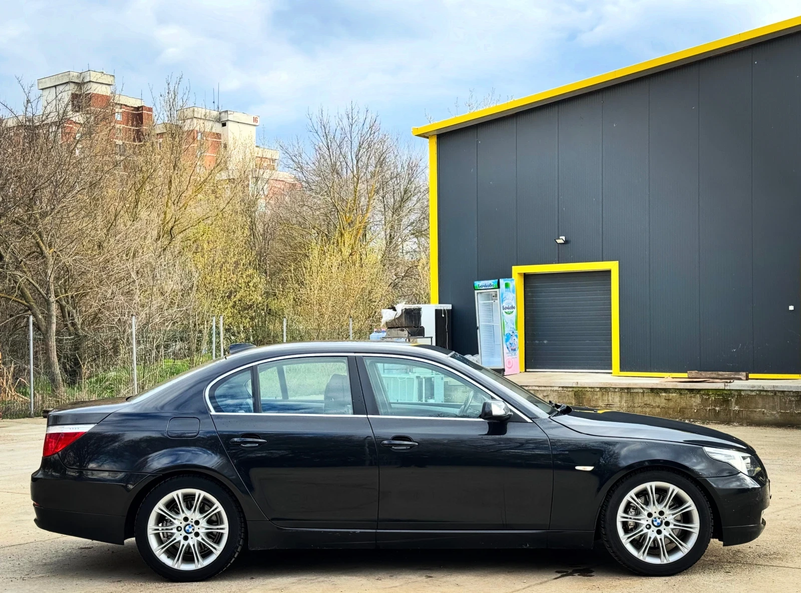 BMW 530 XD FACELIFT, снимка 4 - Автомобили и джипове - 54011026