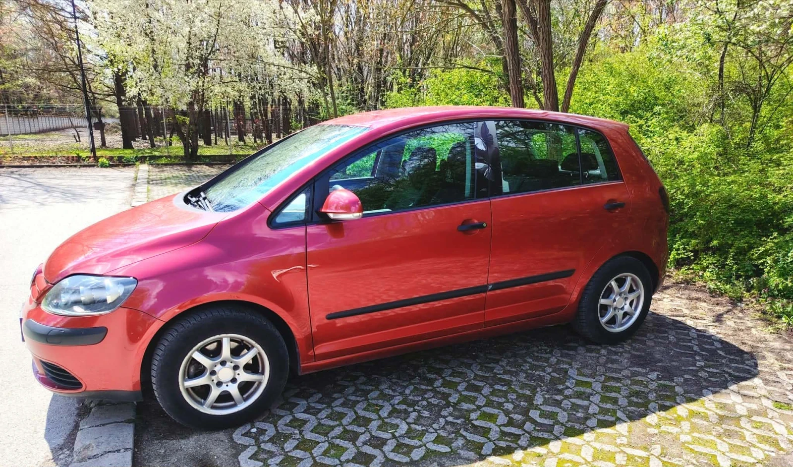 VW Golf Plus, снимка 8 - Автомобили и джипове - 54771645