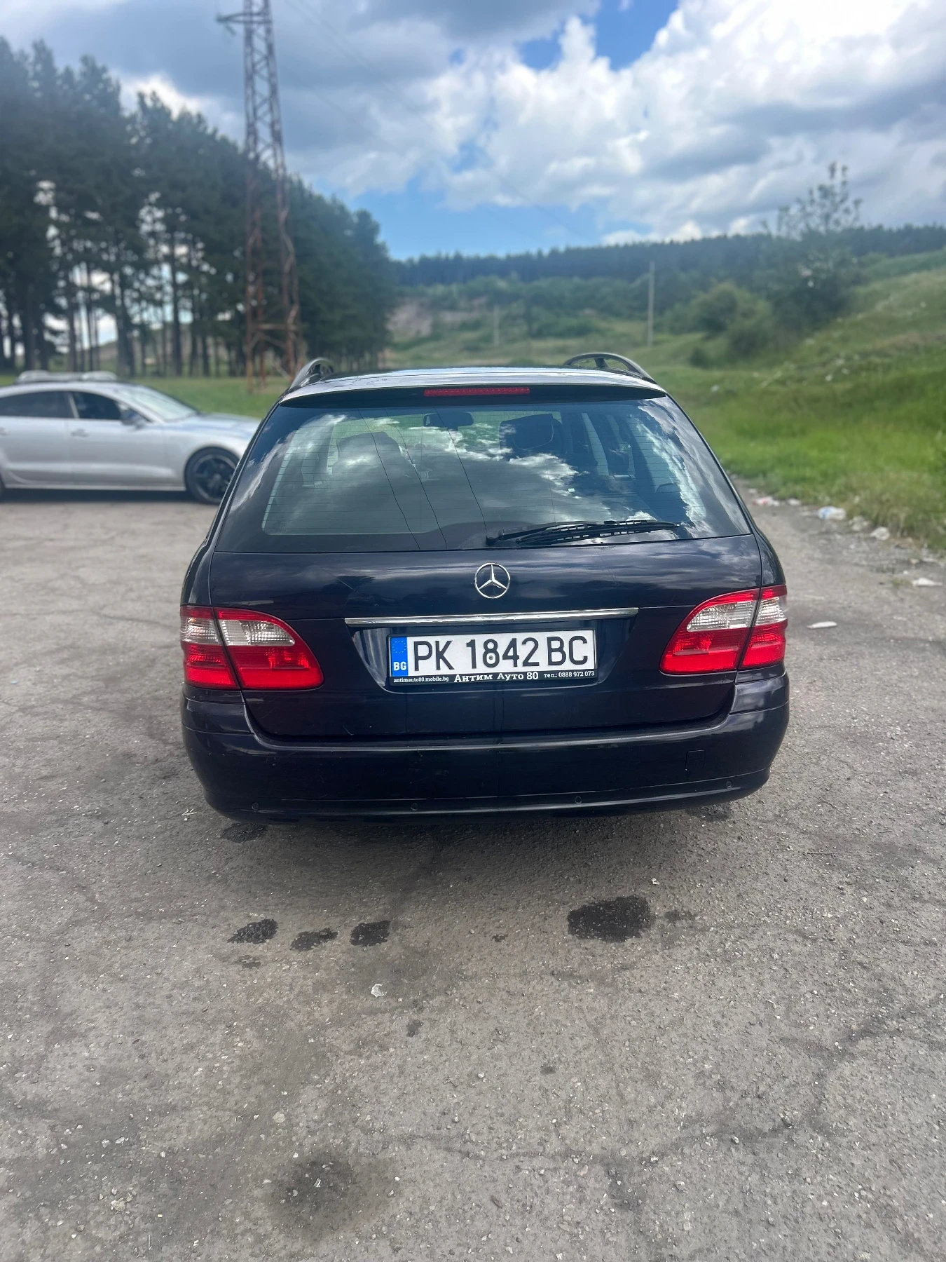 Mercedes-Benz E 220 Комби, снимка 4 - Автомобили и джипове - 54726799