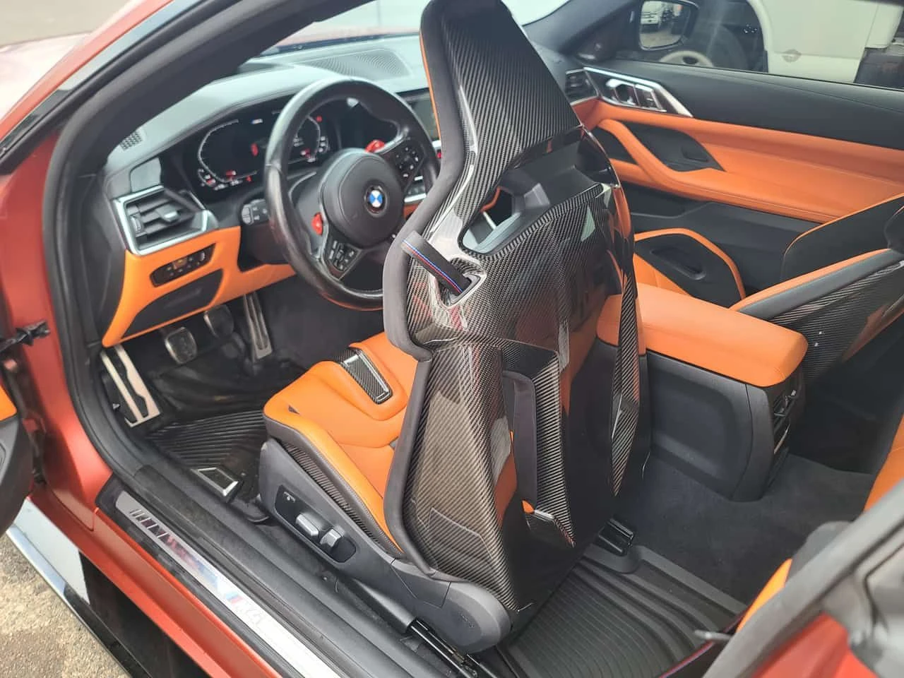 BMW M4 * BUCKET SEATS* FULL CARBON PACK* , снимка 9 - Автомобили и джипове - 54807617