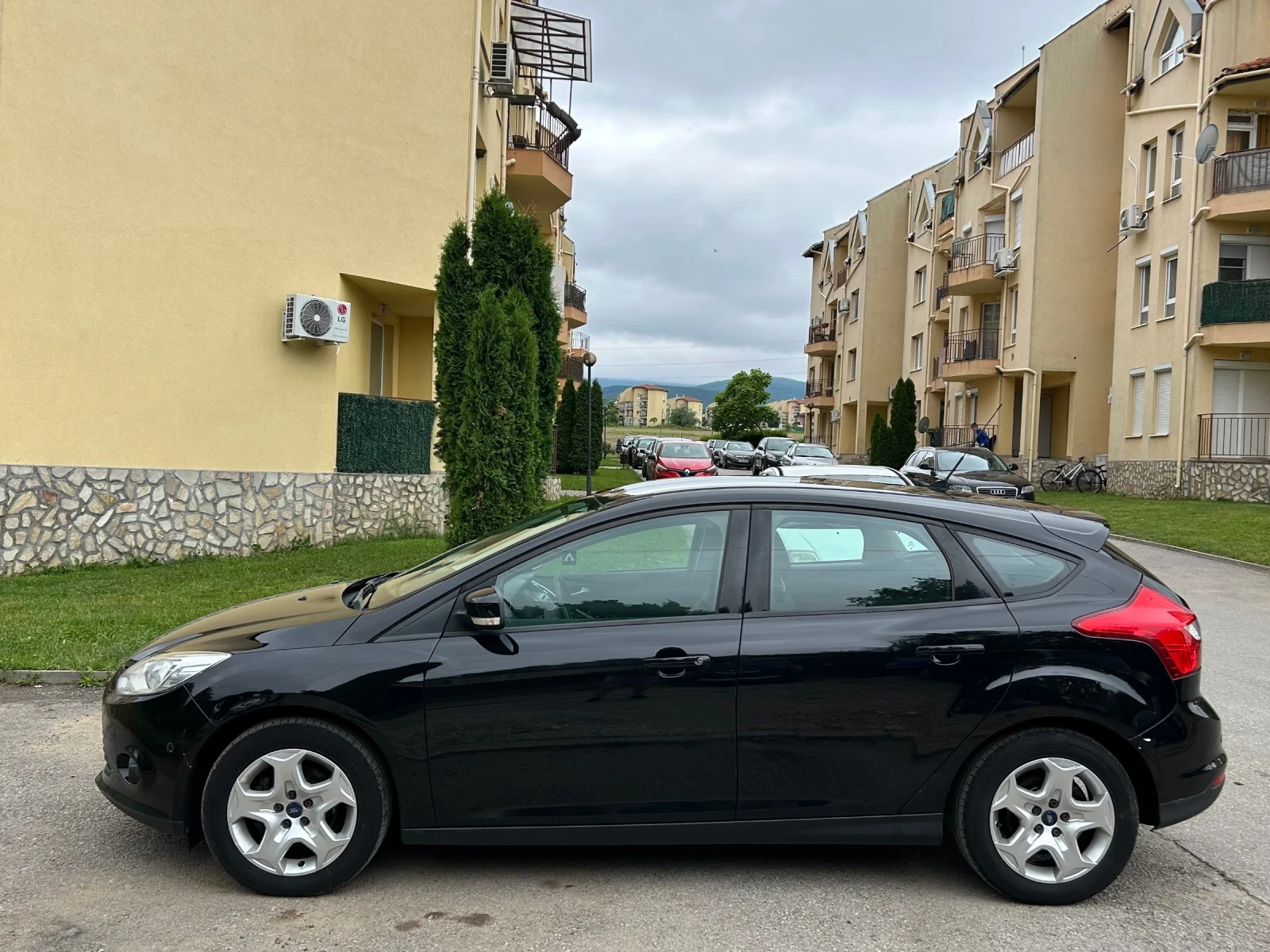 Ford Focus 1.6i 85ks Evro5, снимка 4 - Автомобили и джипове - 54880949