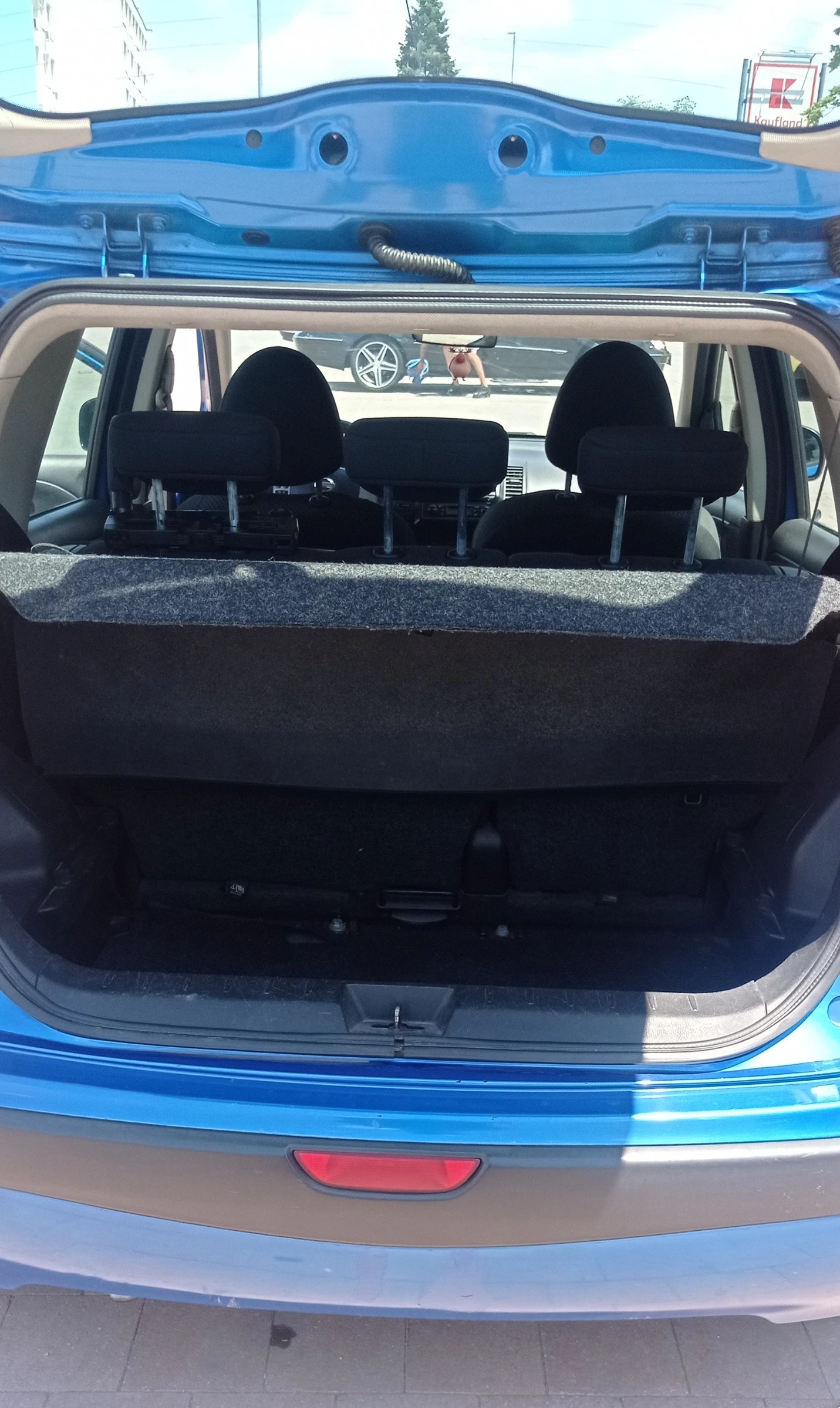 Nissan Note, снимка 13 - Автомобили и джипове - 54989982