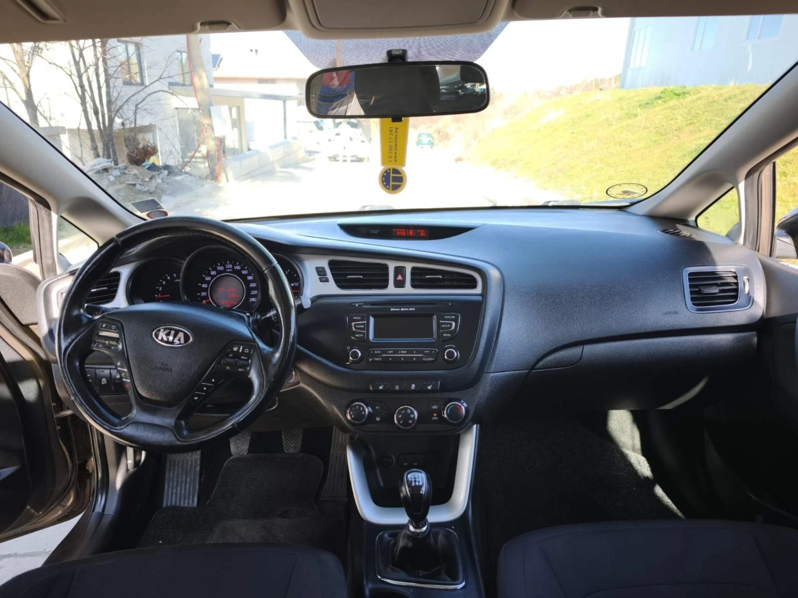 Kia Ceed, снимка 8 - Автомобили и джипове - 55043700