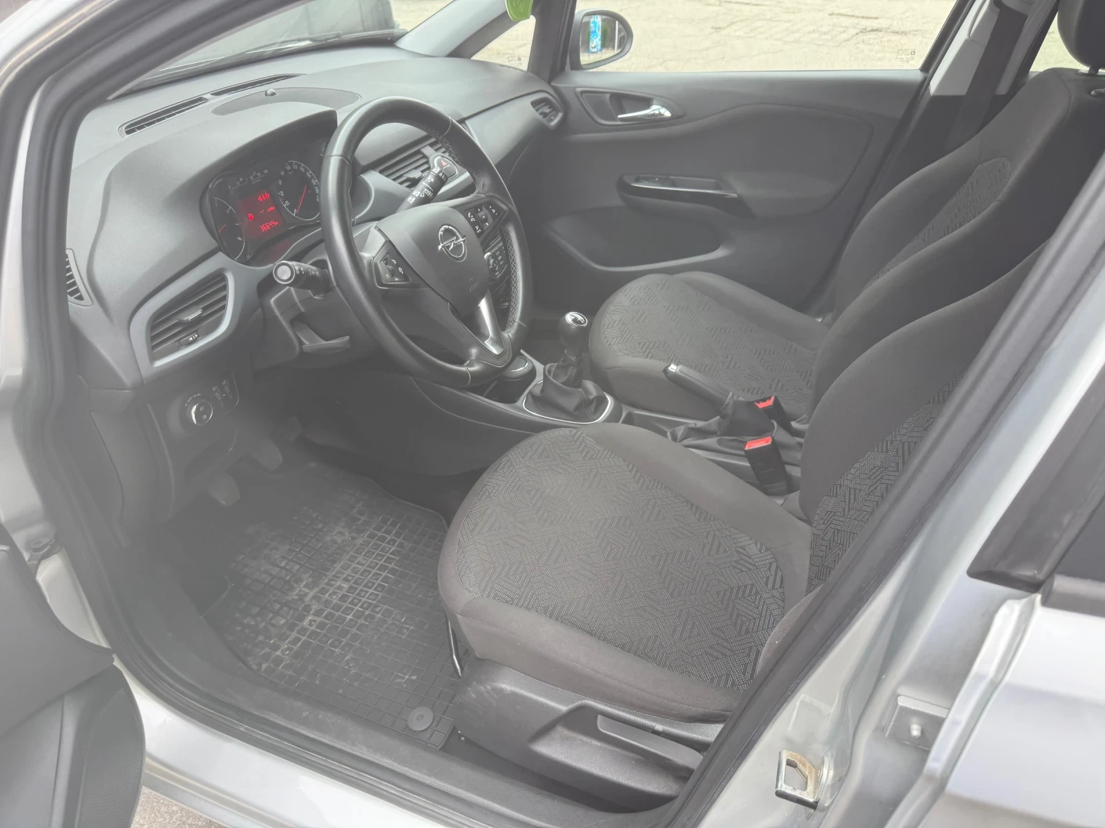 Opel Corsa E, снимка 7 - Автомобили и джипове - 55120240