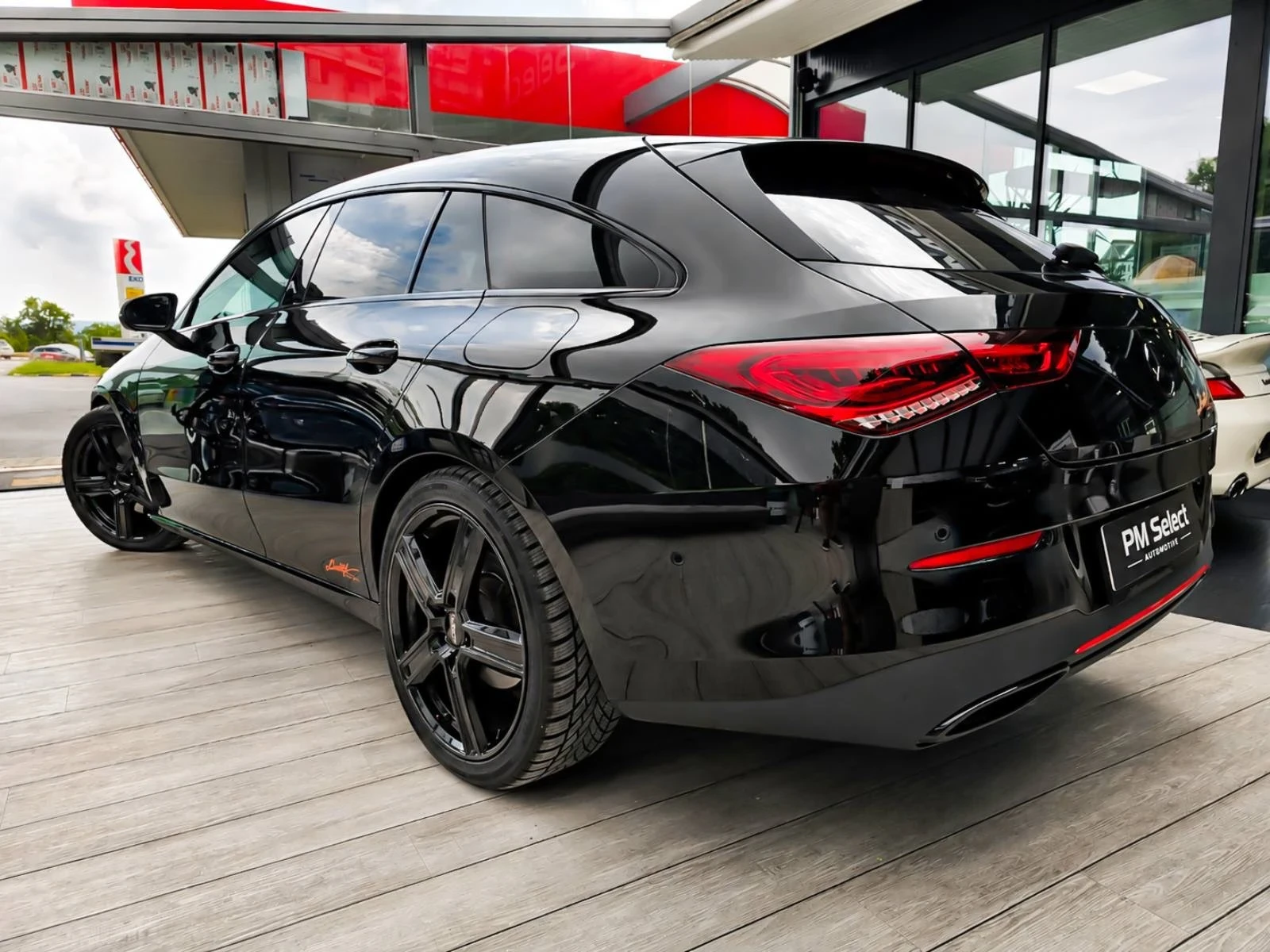 Mercedes-Benz CLA 220 limited edition лизинг/бартер, снимка 6 - Автомобили и джипове - 55228716