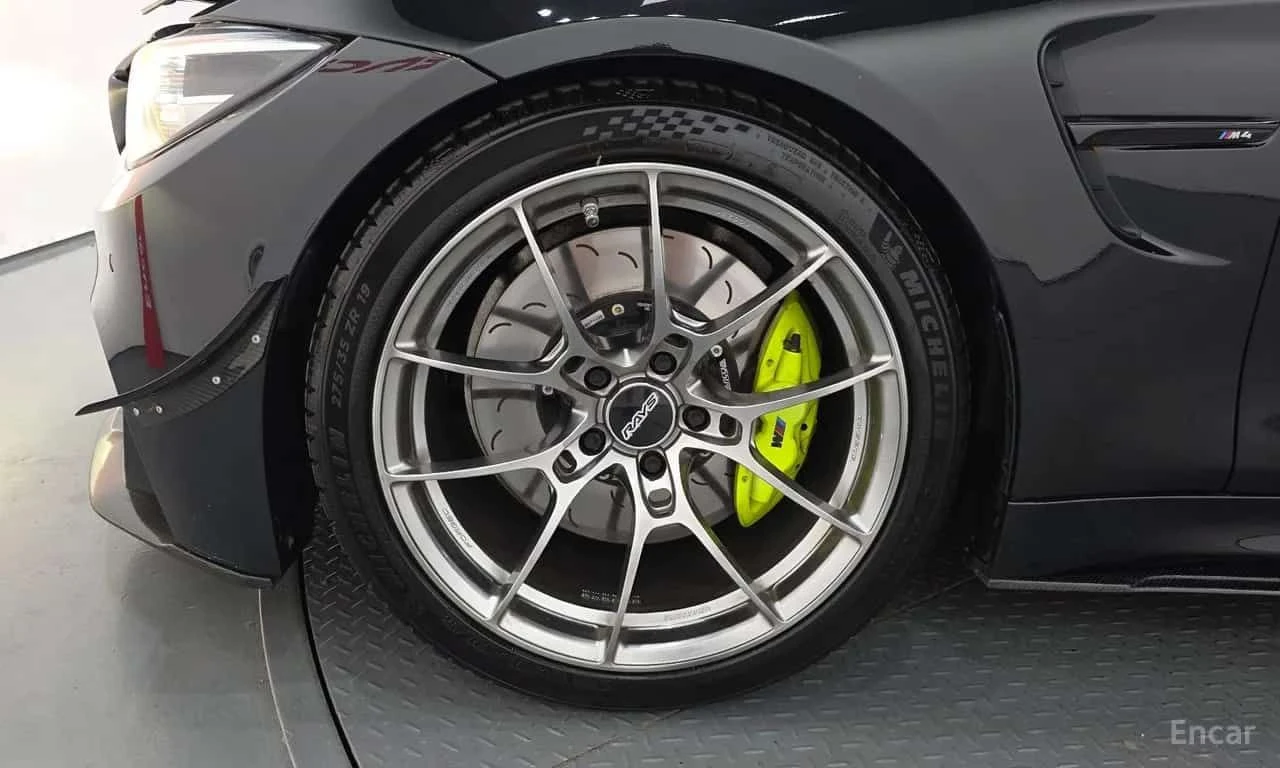 BMW M4 * Competition * Akrapovic ТИТАНИЕВА ГЕНЕРАЦИЯ, снимка 5 - Автомобили и джипове - 55564153