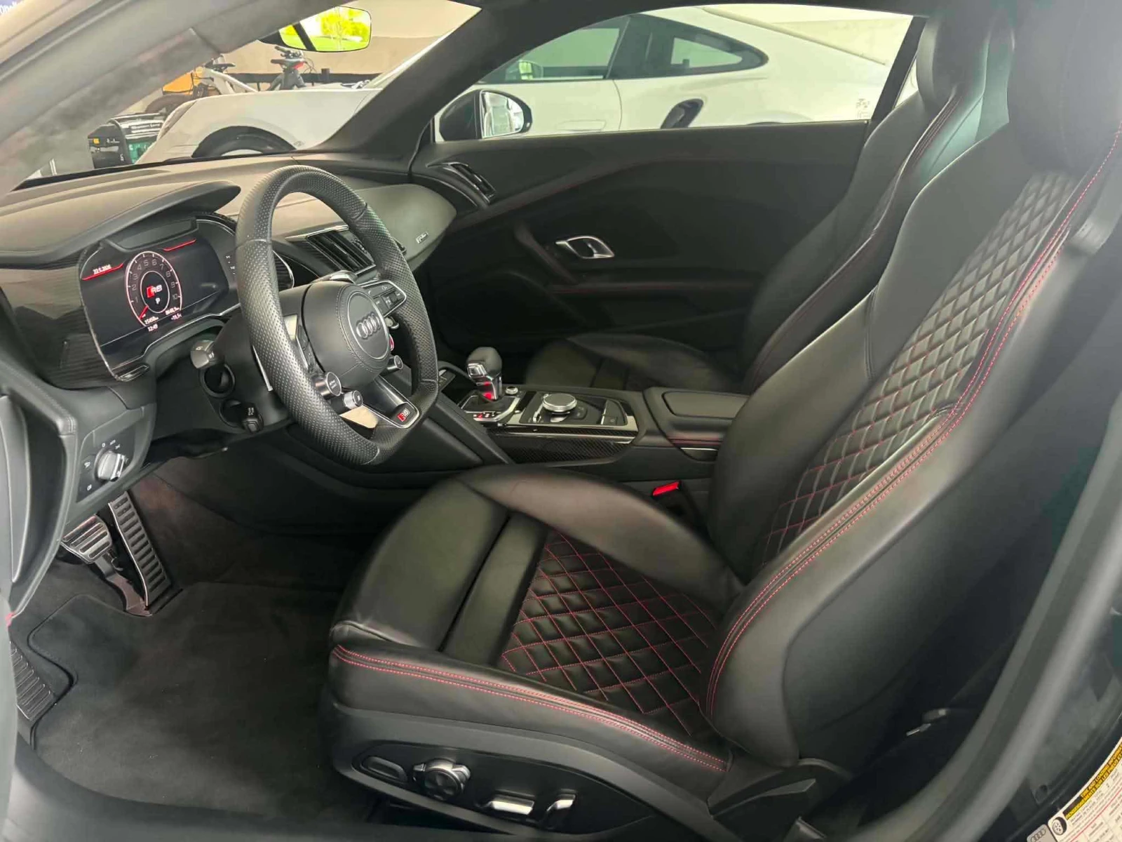 Audi R8 V10 PERFORMANCE ЦЕНА ДО БЪЛГАРИЯ АВТОКРЕДИТ, снимка 11 - Автомобили и джипове - 55644998