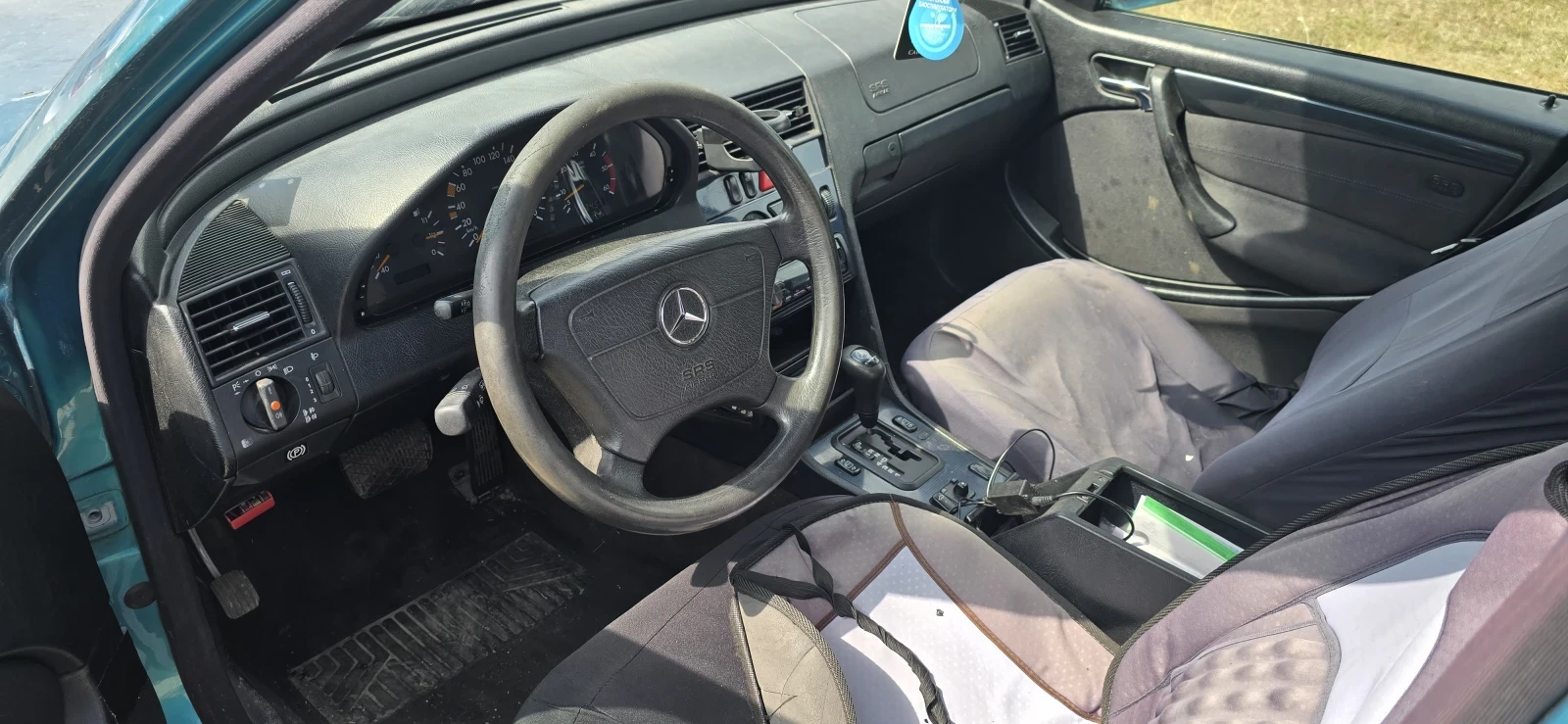 Mercedes-Benz C 220, снимка 6 - Автомобили и джипове - 55826337