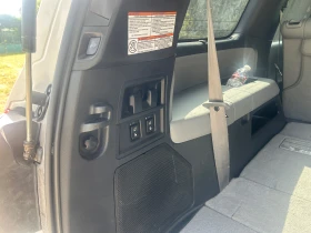 Toyota Sequoia 5.7HEMI 7+ 1, снимка 9