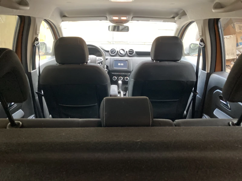 Dacia Duster 1.5DCI Prestige, снимка 15 - Автомобили и джипове - 51589290