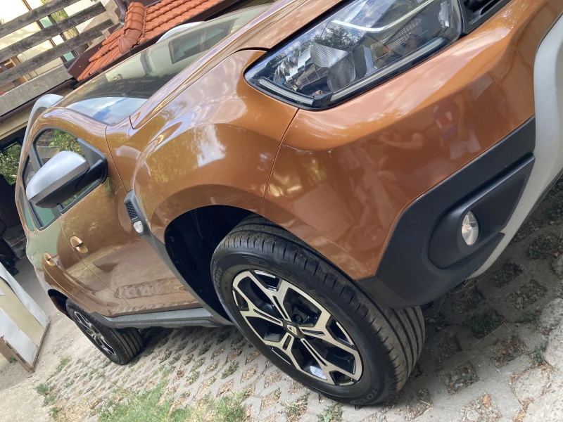 Dacia Duster 1.5DCI Prestige, снимка 2 - Автомобили и джипове - 51589290