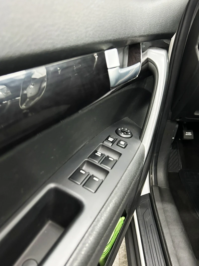 Kia Sorento 2.2-7мес.4* 4 SWISS, снимка 10 - Автомобили и джипове - 52098237