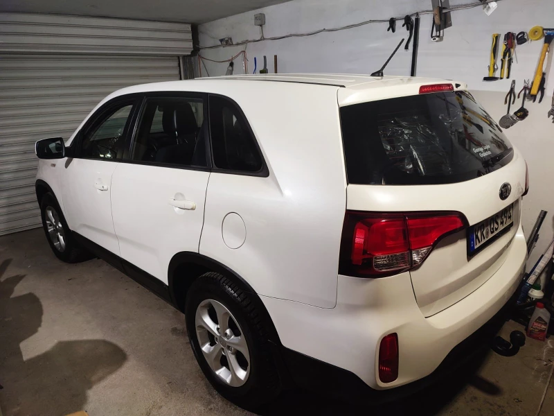 Kia Sorento 2.2-7мес.4* 4 SWISS, снимка 16 - Автомобили и джипове - 52098237