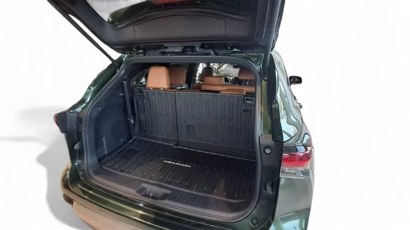 Toyota Highlander 2.5* HYBRID* EXECUTIVE+ * AWD-I* E-CVT* ГАРАНЦИЯ, снимка 5 - Автомобили и джипове - 52793212