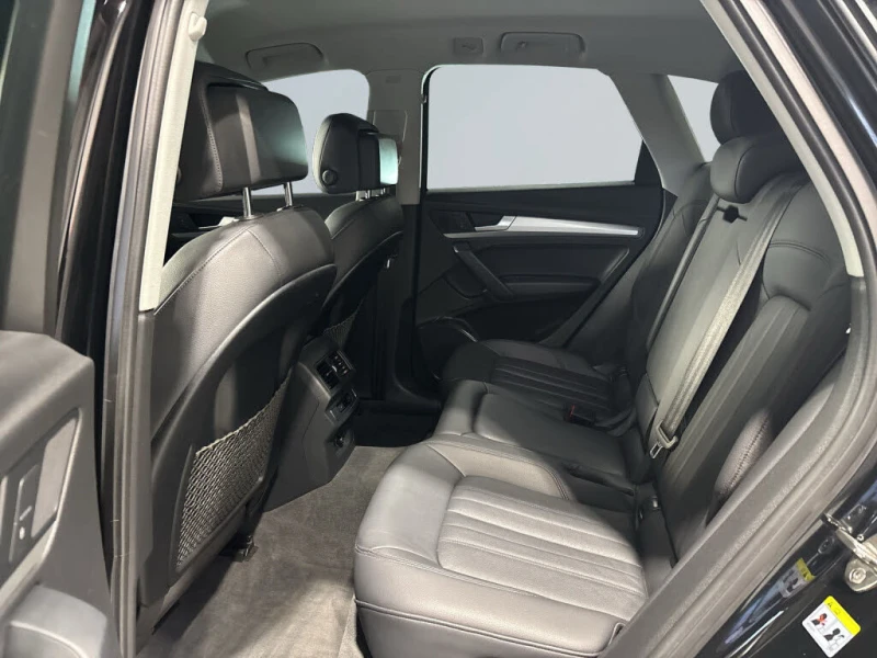 Audi Q5 * S-Line* * HeadUp* AвтоКредит* (ЦЕНА ДО БГ), снимка 15 - Автомобили и джипове - 53213649