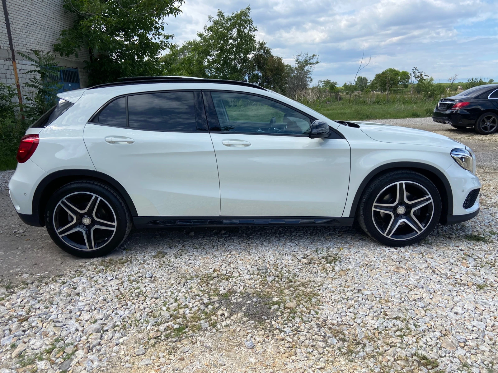 Mercedes-Benz GLA 220 AMG 4Matik PANORAMA  - изображение 4