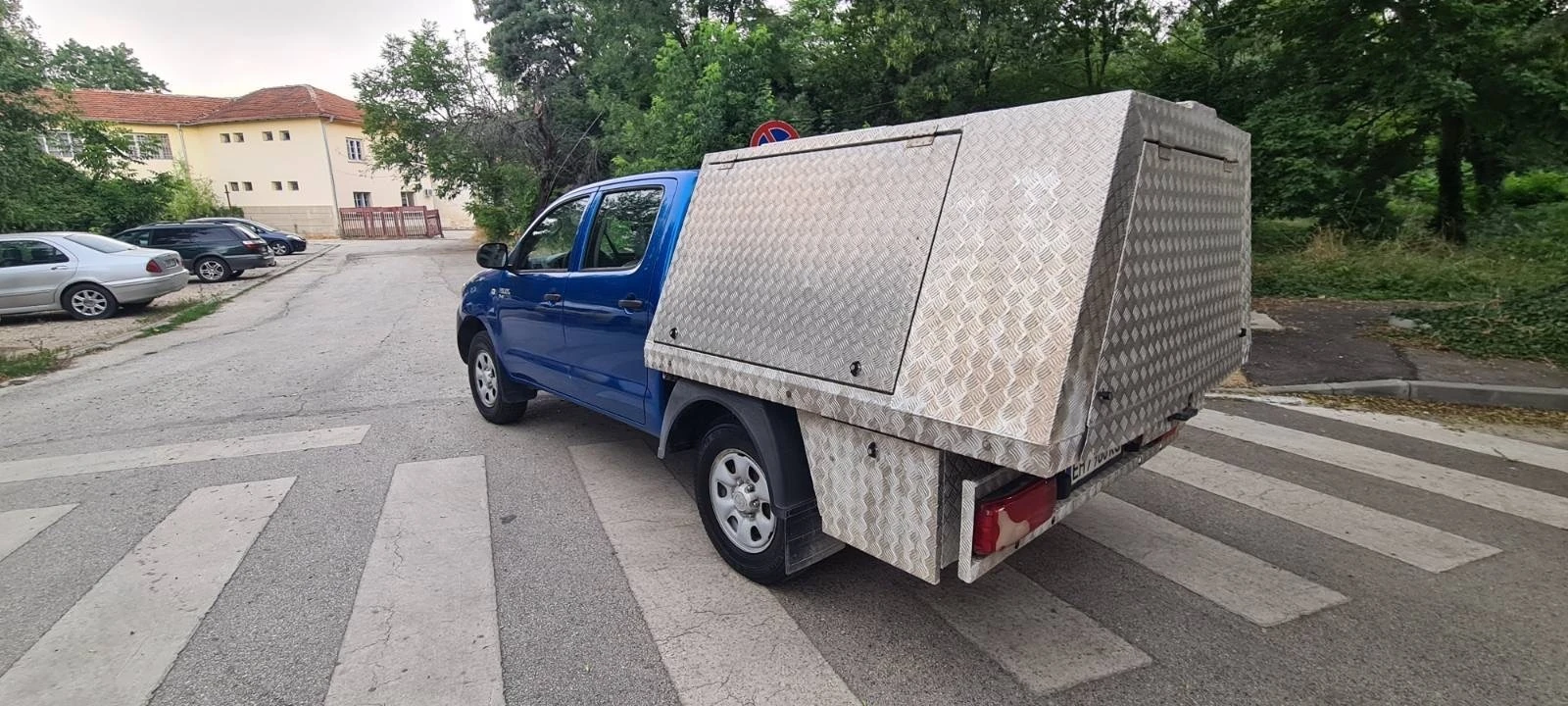 Toyota Hilux 2.5 D-4D  - изображение 4