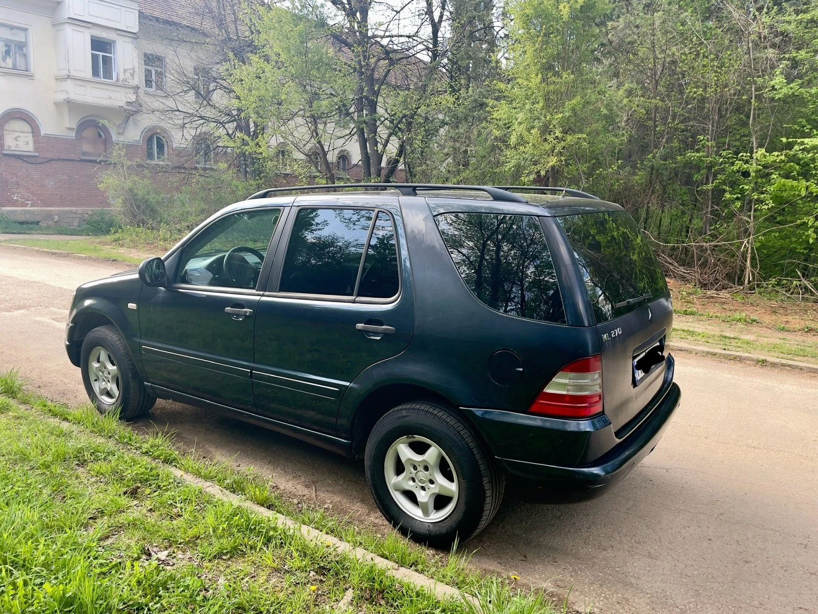 Mercedes-Benz ML 270  - изображение 5