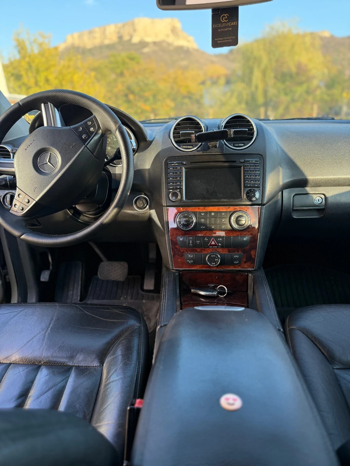 Mercedes-Benz ML 320  - изображение 8