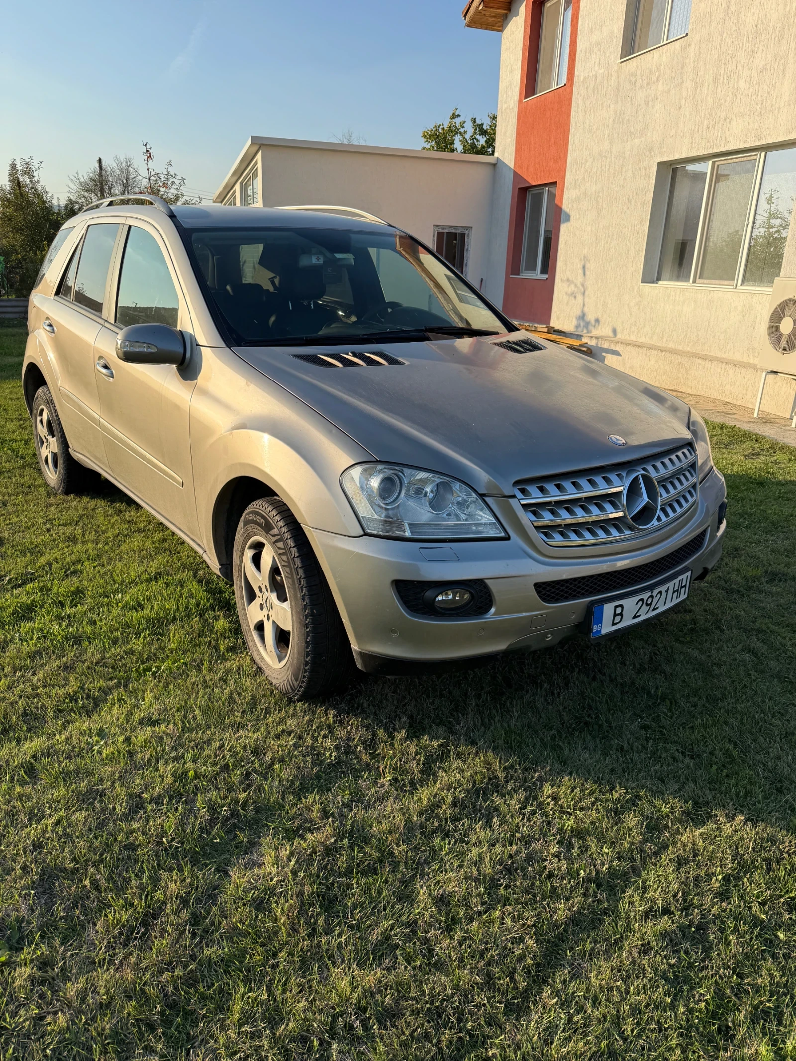 Mercedes-Benz ML 320  - изображение 4
