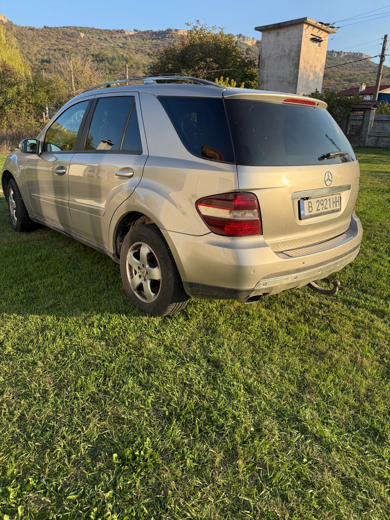 Mercedes-Benz ML 320  - изображение 6