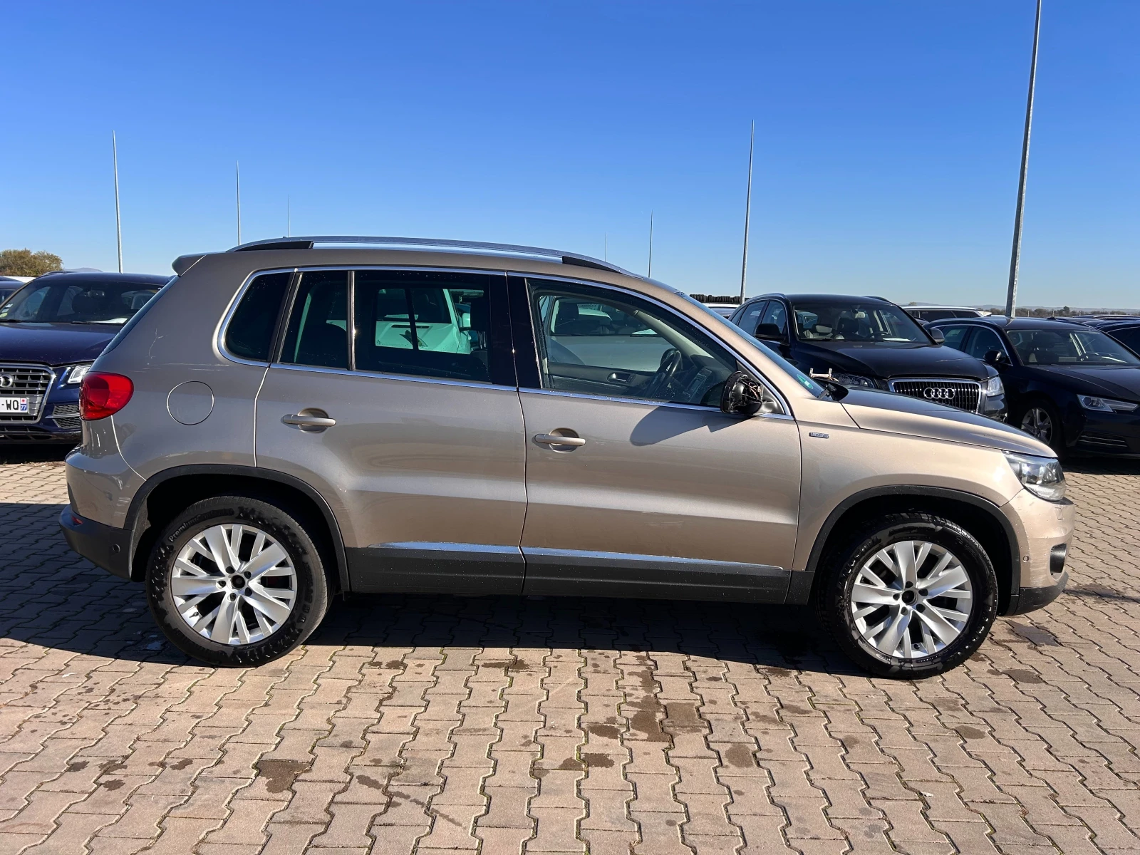 VW Tiguan 2.0TSI 4MOTION AVTOMAT/NAVI EURO 5 | Mobile.bg   5