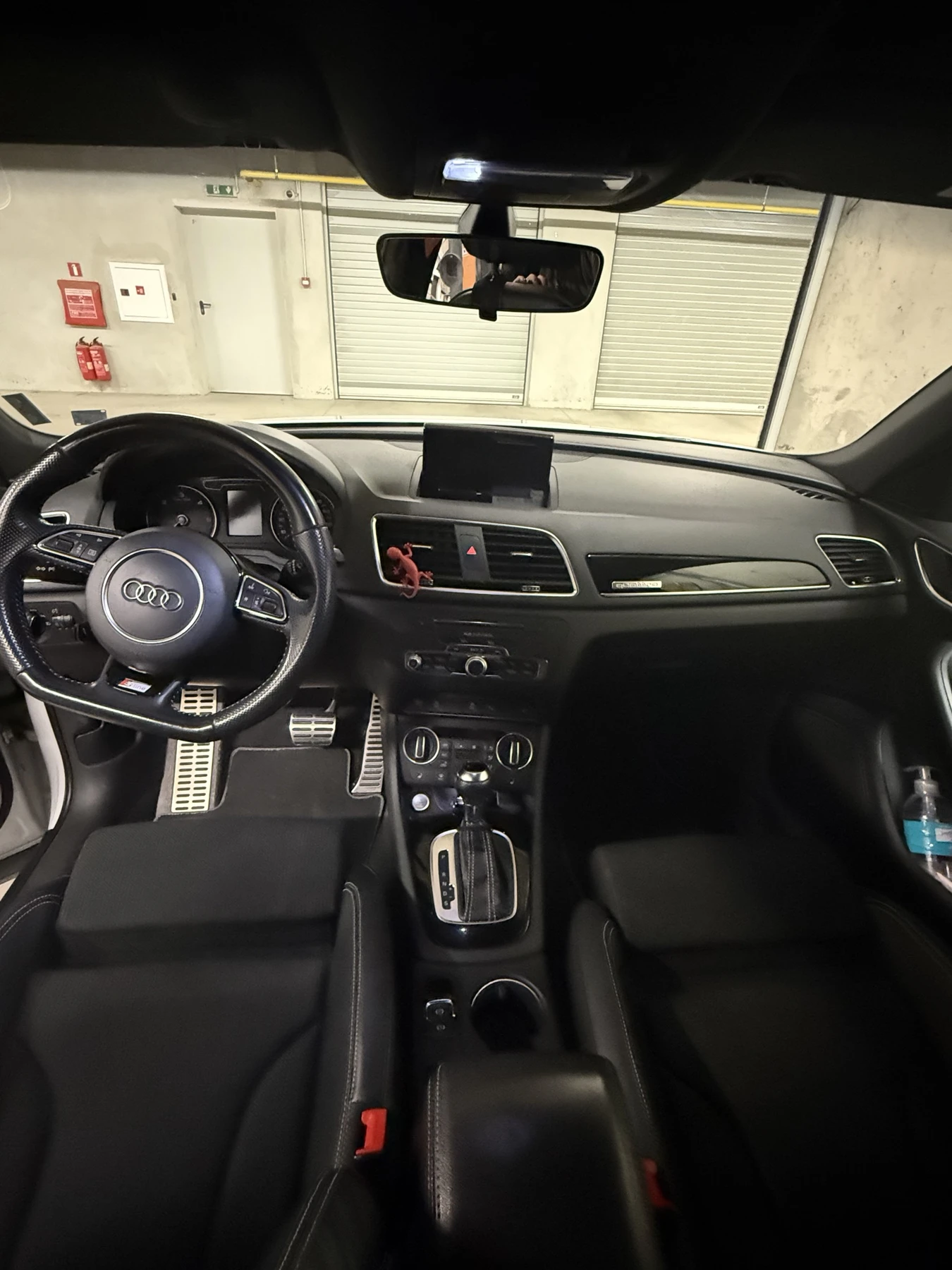 Audi Q3 | Mobile.bg � ����������� 10