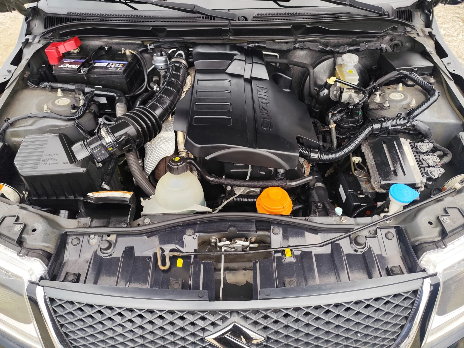 Suzuki Grand vitara 1.9 дизел 4х4, снимка 14 - Автомобили и джипове - 54666974