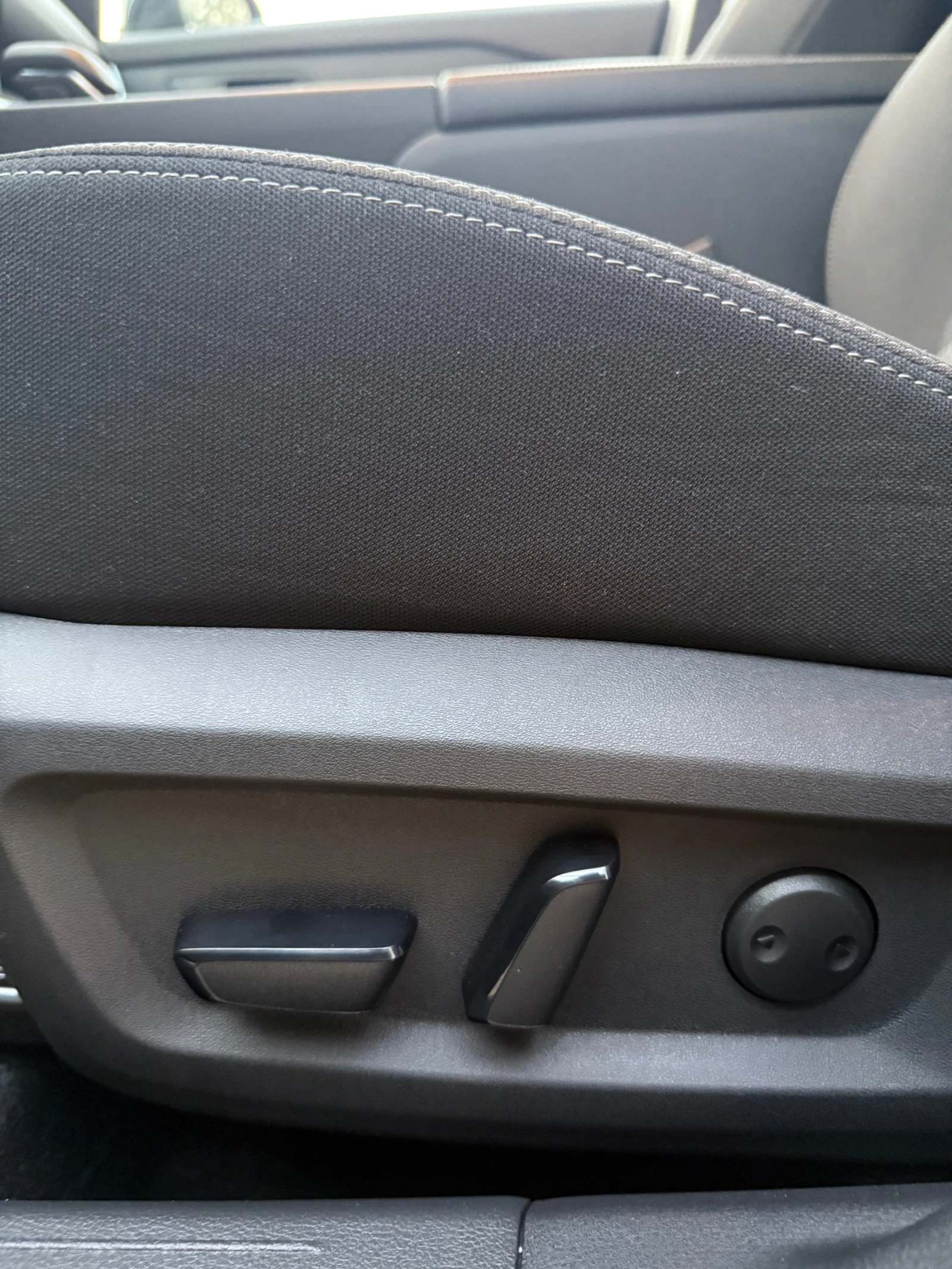 Nissan Rogue Чисто нова само 176км, снимка 12 - Автомобили и джипове - 55327312
