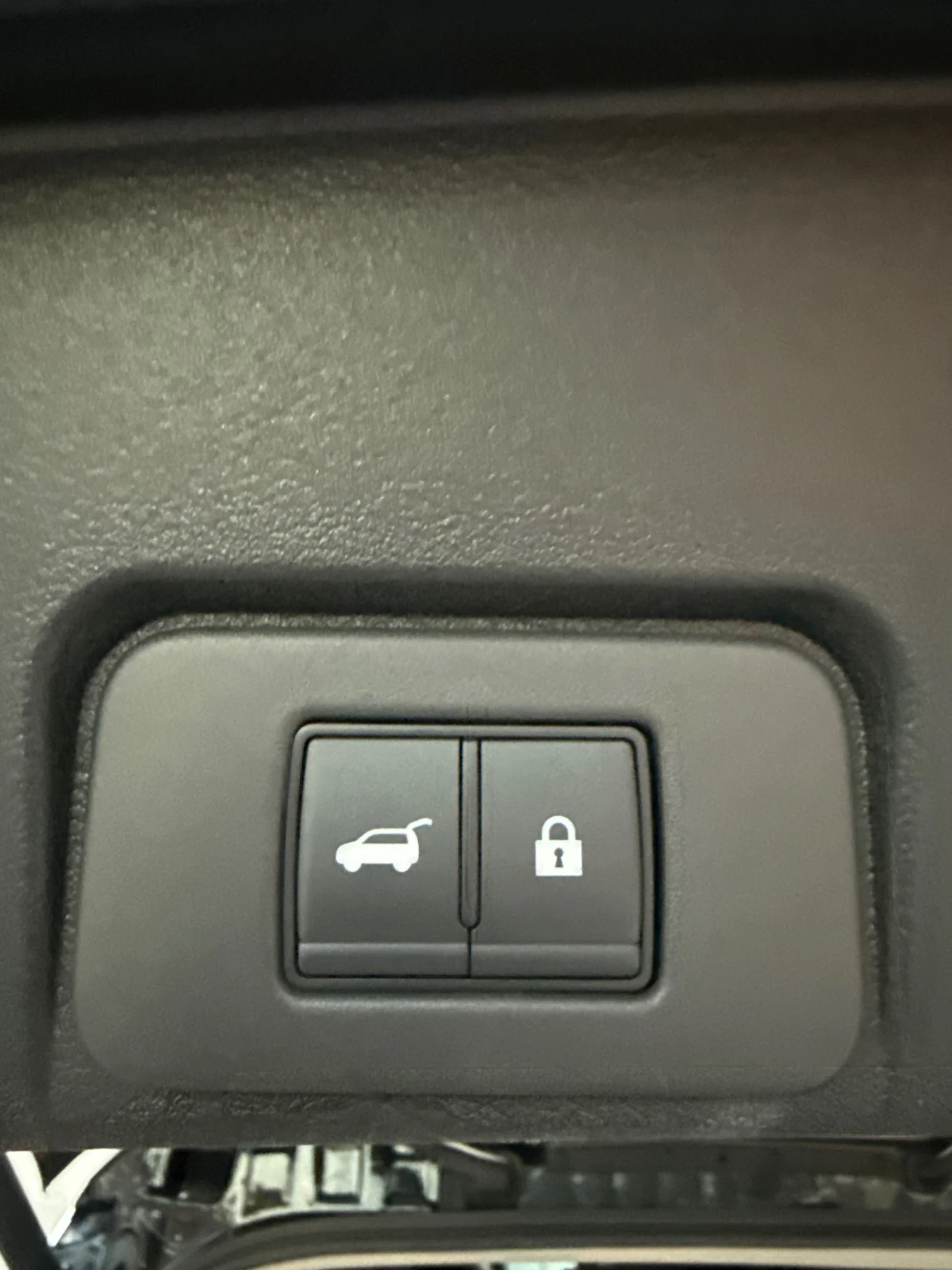 Nissan Rogue Чисто нова само 176км, снимка 14 - Автомобили и джипове - 55327312