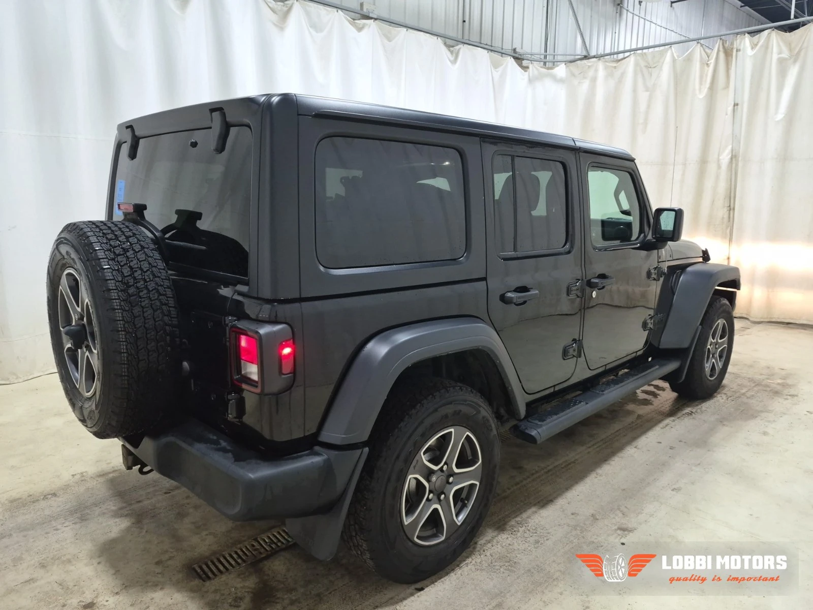 Jeep Wrangler, снимка 3 - Автомобили и джипове - 55955729