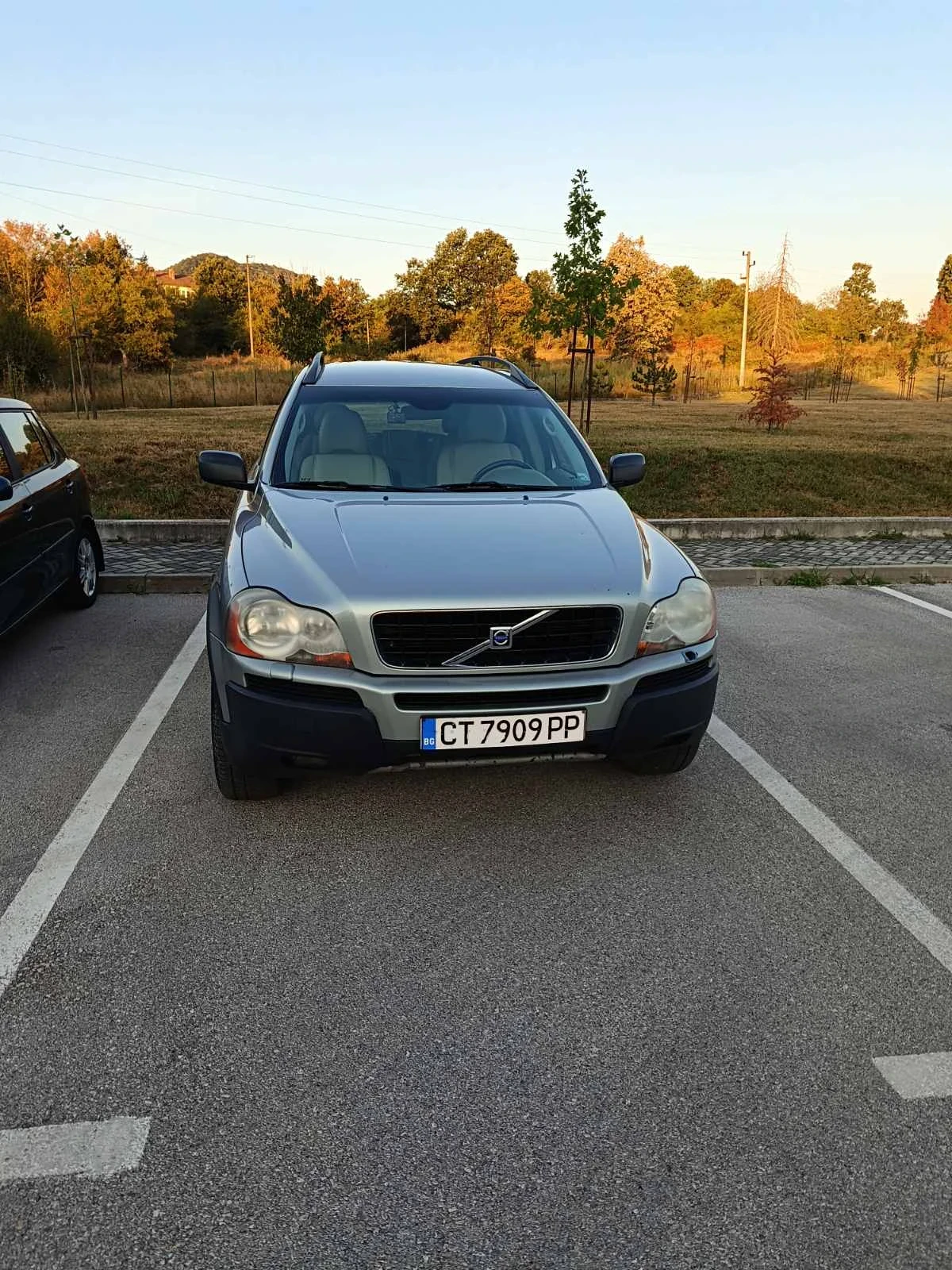 Volvo Xc90, снимка 3 - Автомобили и джипове - 56053883