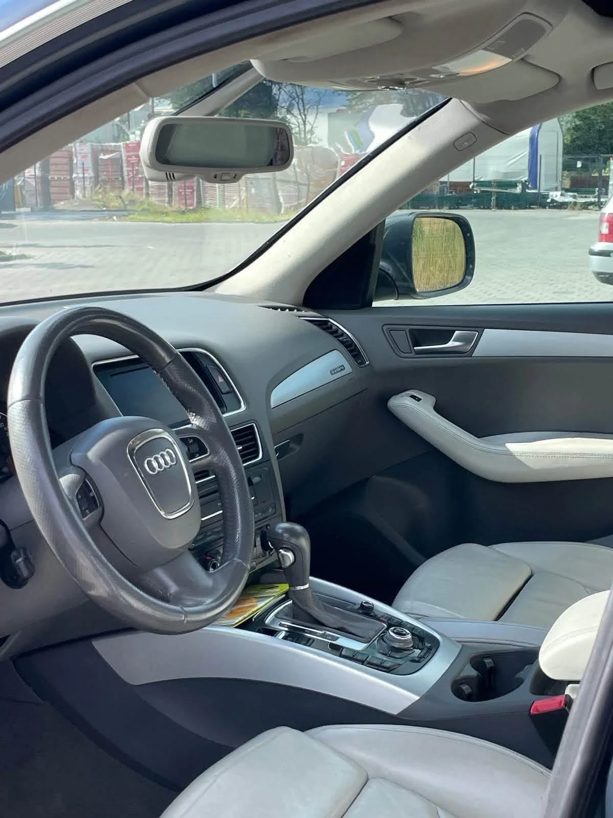 Audi Q5, снимка 12 - Автомобили и джипове - 56143059