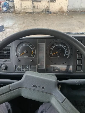 Nissan L35 L35.085  | Mobile.bg    11