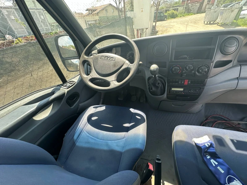 Iveco Daily 45 с 15 / 3.0 двигател ЕURO4 Автомагазин за части, снимка 5 - Бусове и автобуси - 53098631