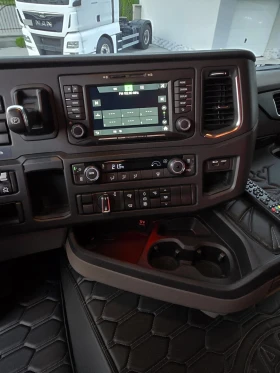 Scania R 450, снимка 14