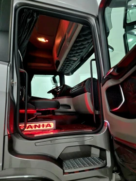 Scania R 450, снимка 15