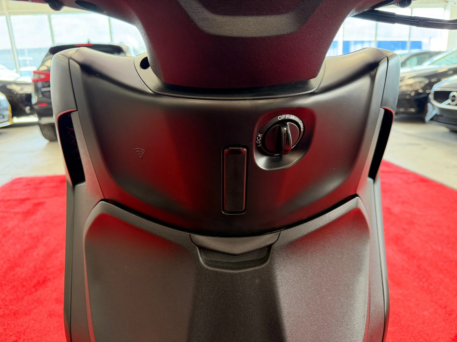 Piaggio Beverly 1561КМ, снимка 15 - Мотоциклети и мототехника - 54076790